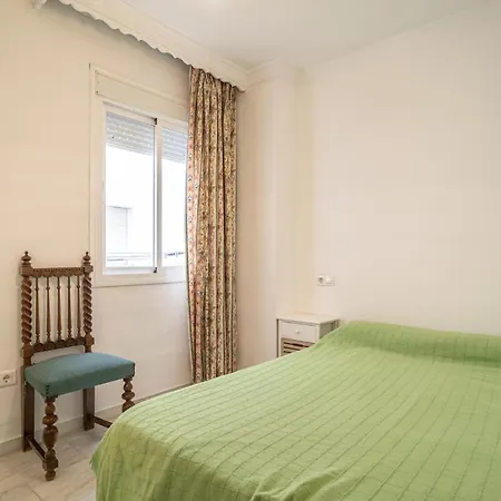 Amazing In With 3 Bedrooms * 埃斯特波纳