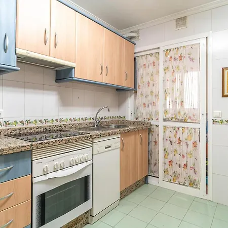 Amazing In With 3 Bedrooms 埃斯特波纳